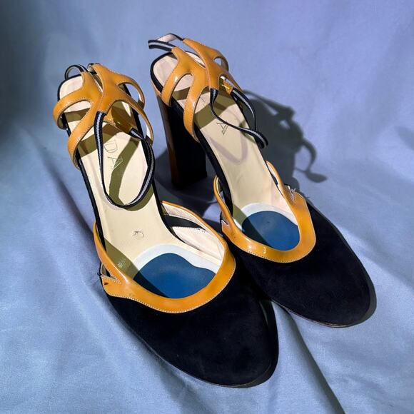 Prada Yellow Patent Black Suede Heels Size 39 
(8.5) - Picture 2 of 8